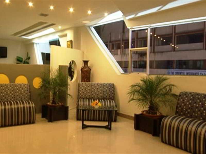 Treebo Trend Edge St Marks Road Bangalore Extérieur photo