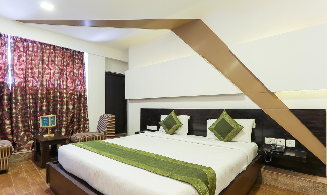 Treebo Trend Edge St Marks Road Bangalore Extérieur photo