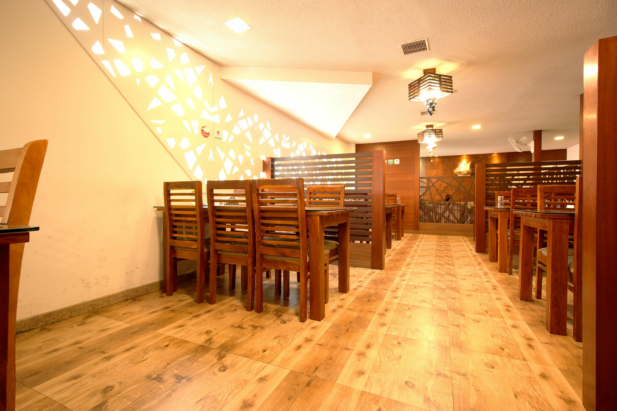 Treebo Trend Edge St Marks Road Bangalore Extérieur photo